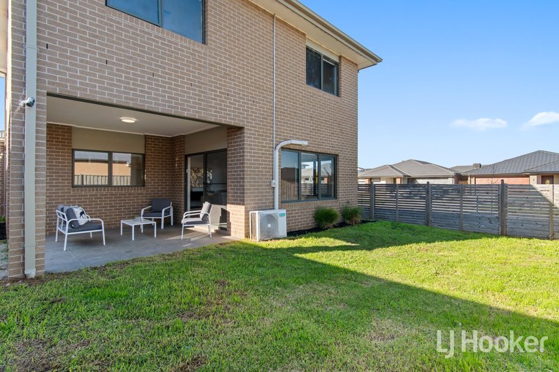 Photo - 16 Sincere Way, Clyde VIC 3978 - Image 12