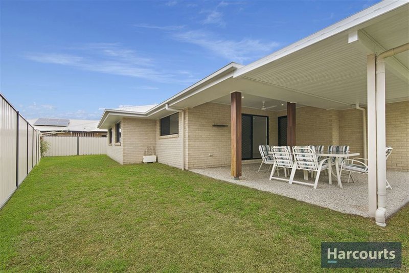 Photo - 16 Sinclair Place, Ningi QLD 4511 - Image 14