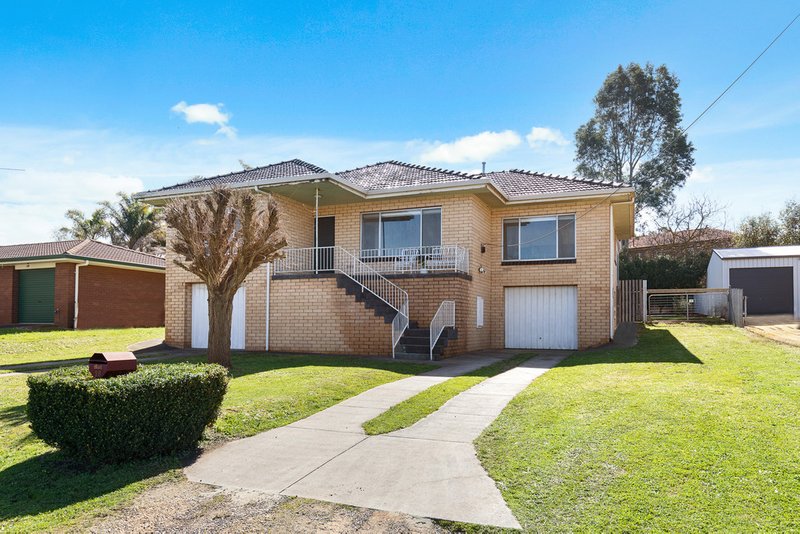 16 Sinclair Street, Mount Gambier SA 5290