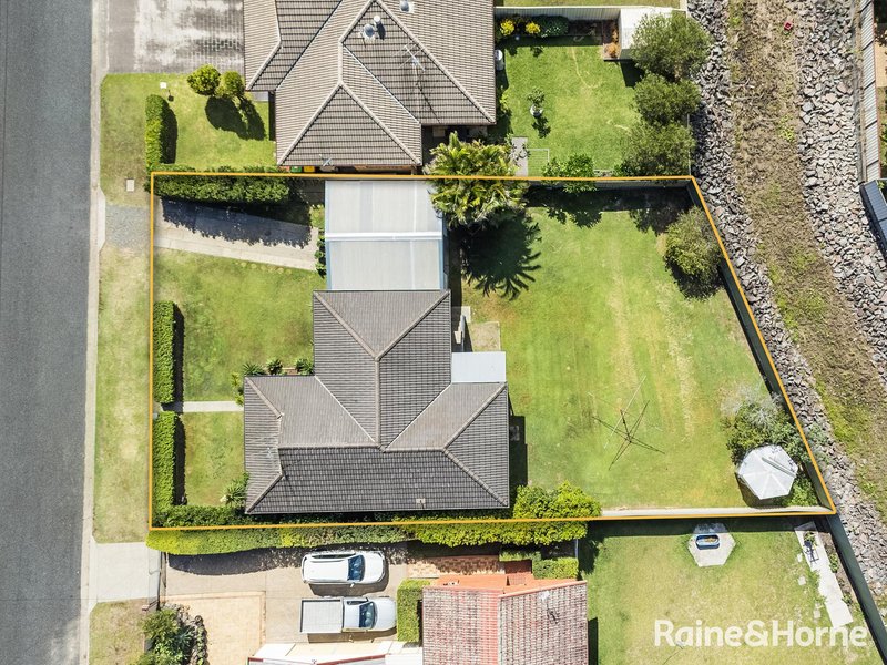 Photo - 16 Skilton Avenue, East Maitland NSW 2323 - Image 16