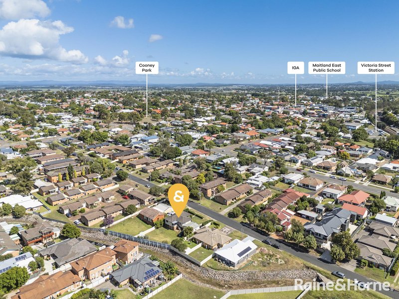 Photo - 16 Skilton Avenue, East Maitland NSW 2323 - Image 18