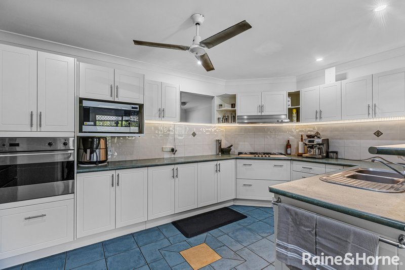 Photo - 16 Smedley Drive, Pomona QLD 4568 - Image 5