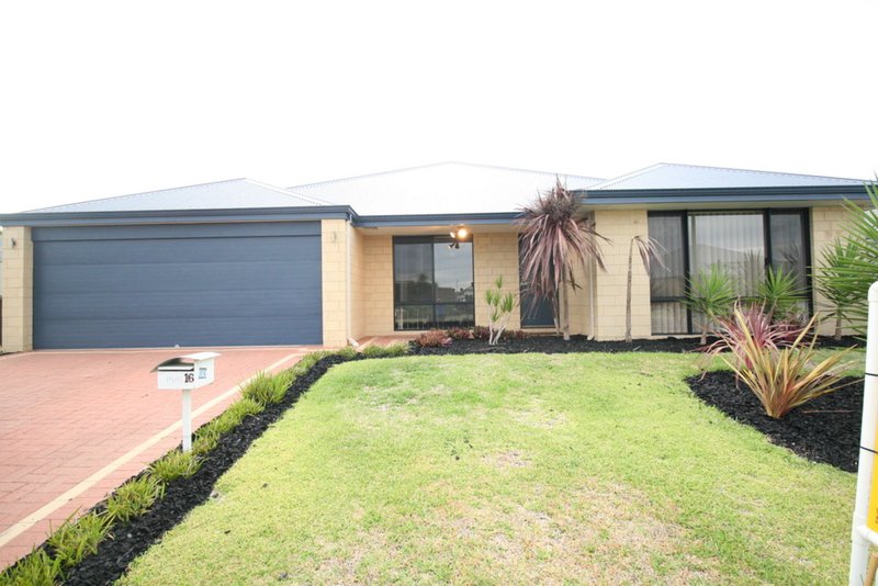 Photo - 16 Solar Street, Australind WA 6233 - Image 3