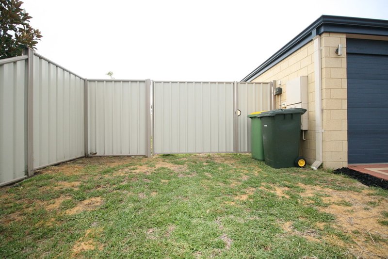 Photo - 16 Solar Street, Australind WA 6233 - Image 17