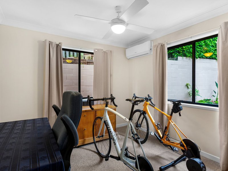 Photo - 1/6 Soldierbird Place, Carrara QLD 4211 - Image 15