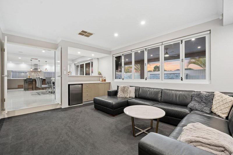 Photo - 16 Solymar Circle, Burns Beach WA 6028 - Image 5