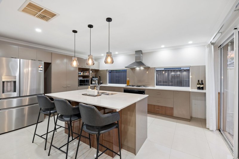 Photo - 16 Solymar Circle, Burns Beach WA 6028 - Image 8