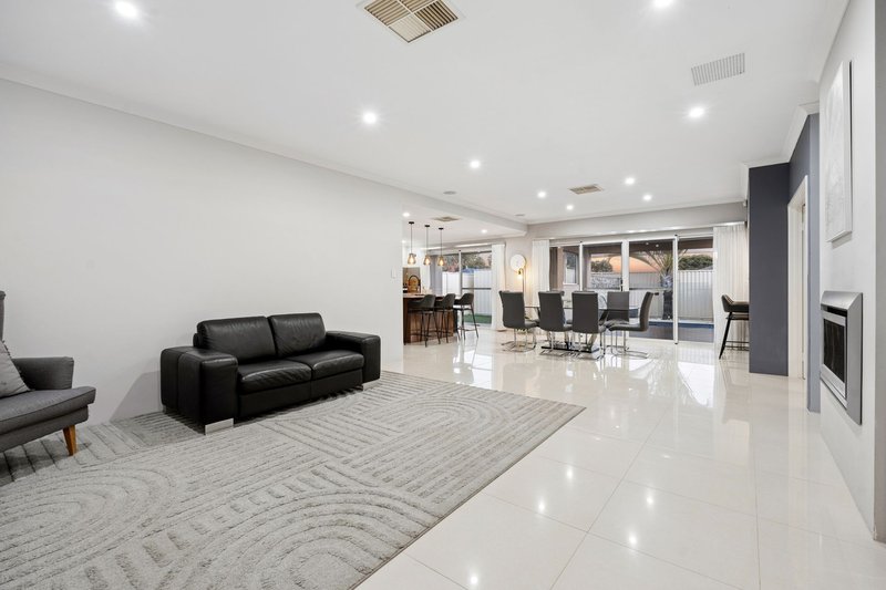 Photo - 16 Solymar Circle, Burns Beach WA 6028 - Image 12