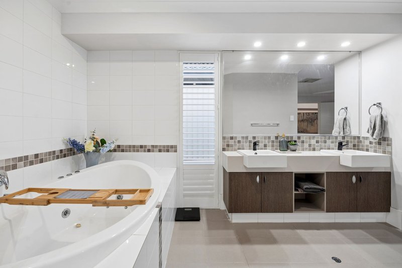 Photo - 16 Solymar Circle, Burns Beach WA 6028 - Image 17