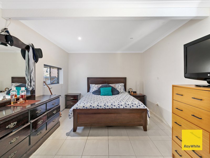 Photo - 16 Somerset Street, Alexandra Hills QLD 4161 - Image 7