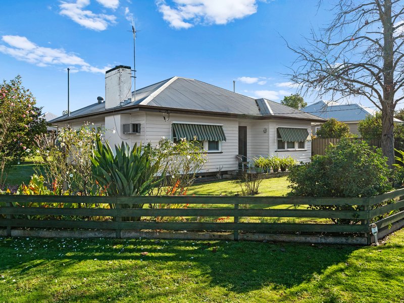 Photo - 16 South Street, Benalla VIC 3672 - Image 12