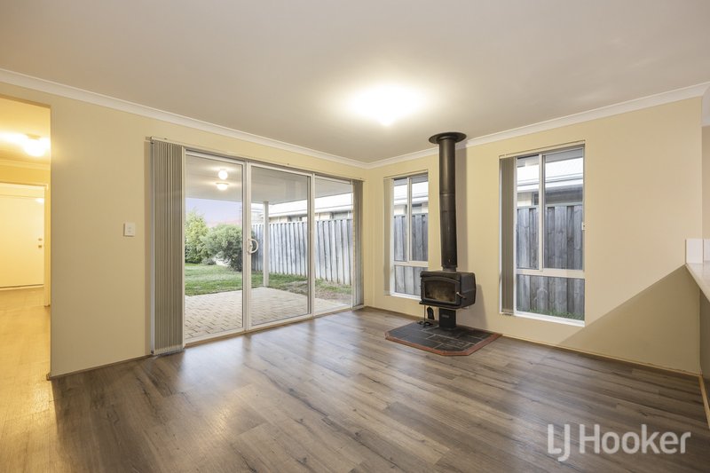 Photo - 16 Spinifex Loop, Yanchep WA 6035 - Image 14