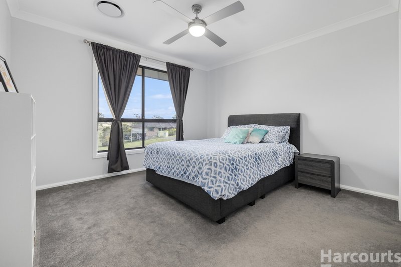 Photo - 16 Springfields Drive, Greenhill NSW 2440 - Image 11