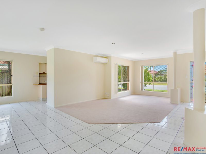 Photo - 16 Stanford Avenue, Varsity Lakes QLD 4227 - Image 2