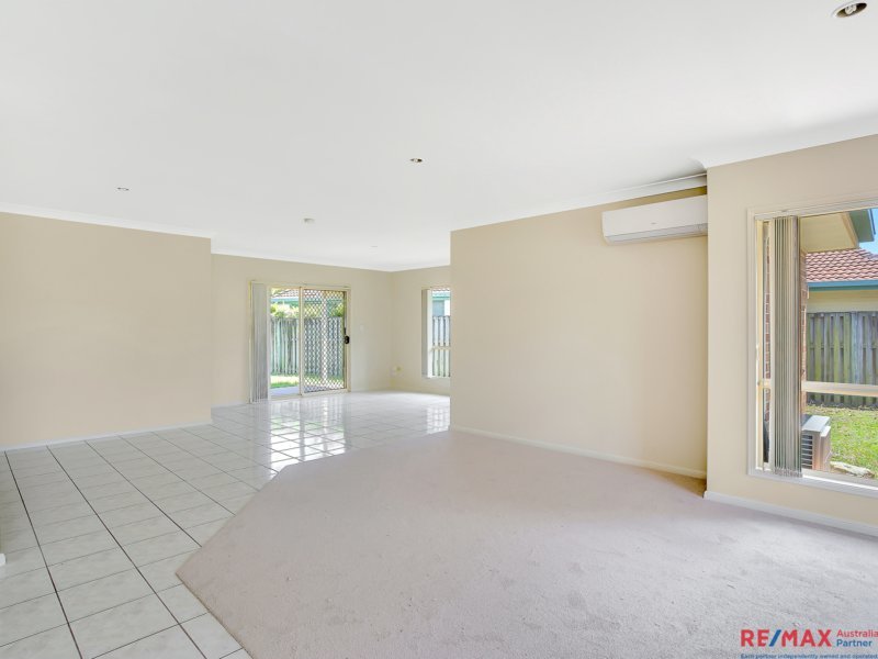 Photo - 16 Stanford Avenue, Varsity Lakes QLD 4227 - Image 4