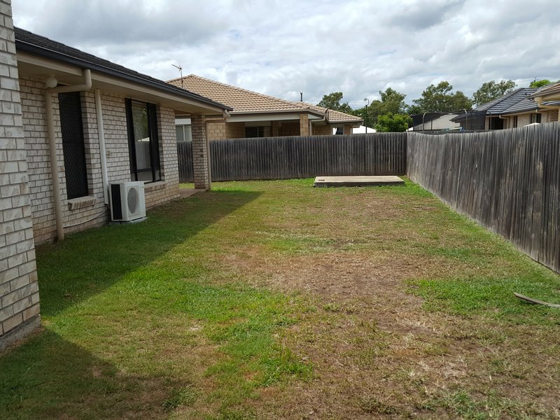 Photo - 16 Stanford Place, Laidley QLD 4341 - Image 10