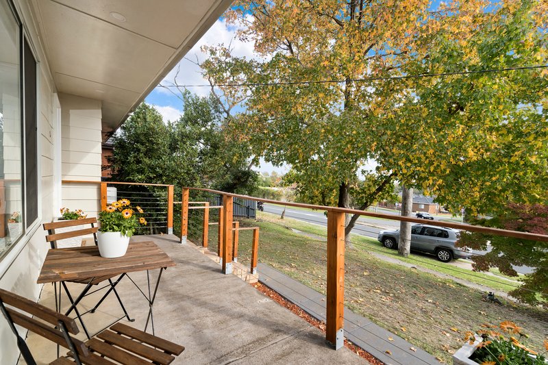 Photo - 1/6 Stapley Crescent, Chadstone VIC 3148 - Image 7