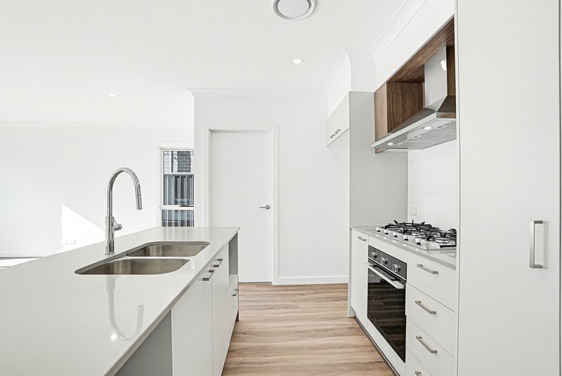 Photo - 16 Stenland Street, Rouse Hill NSW 2155 - Image 2