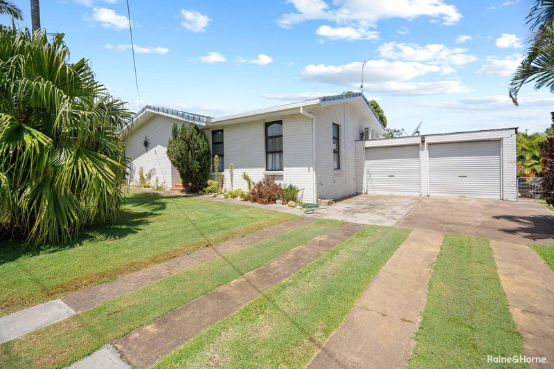 Photo - 16 Stewart Street, Urangan QLD 4655 - Image 2