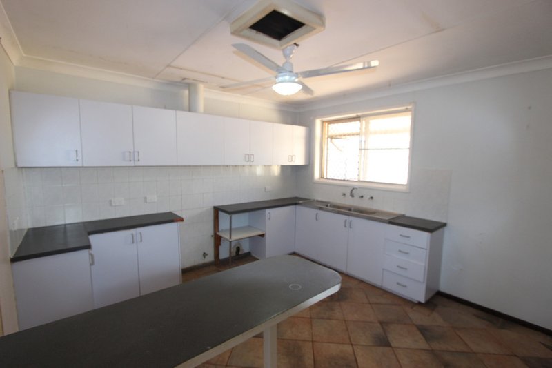 Photo - 16 Stirling Crescent, Dampier WA 6713 - Image 10