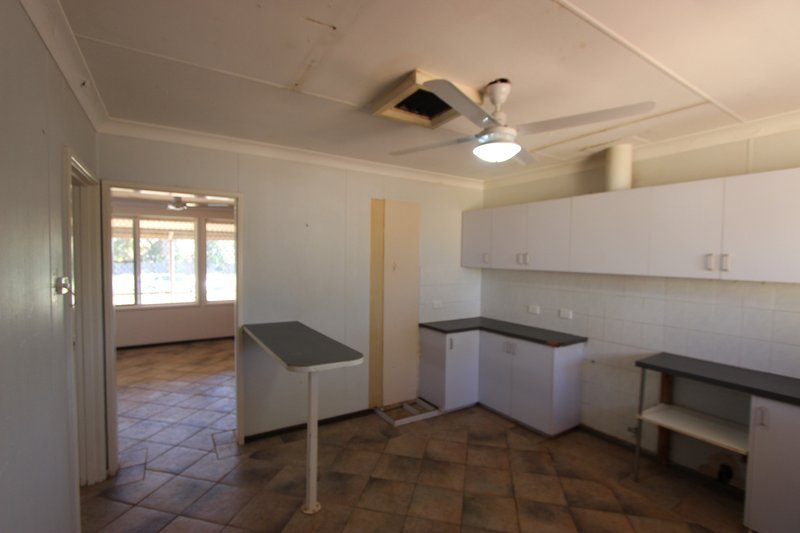 Photo - 16 Stirling Crescent, Dampier WA 6713 - Image 11