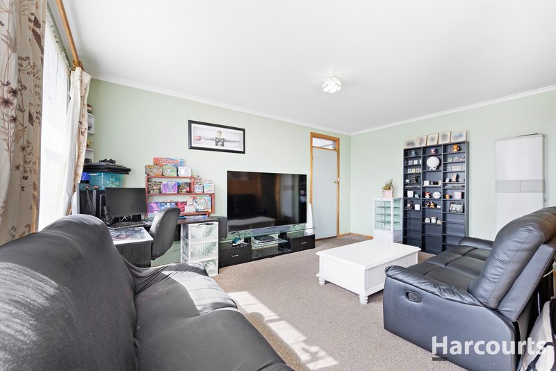 Photo - 16 Stoddart Street, Moe VIC 3825 - Image 10