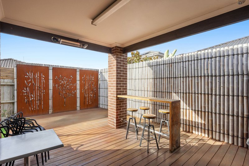 Photo - 16 Stonemason Road, Clyde North VIC 3978 - Image 13