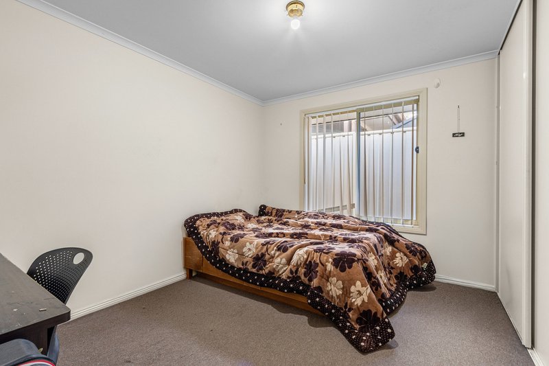 Photo - 16 Strathmore Avenue, Smithfield SA 5114 - Image 9