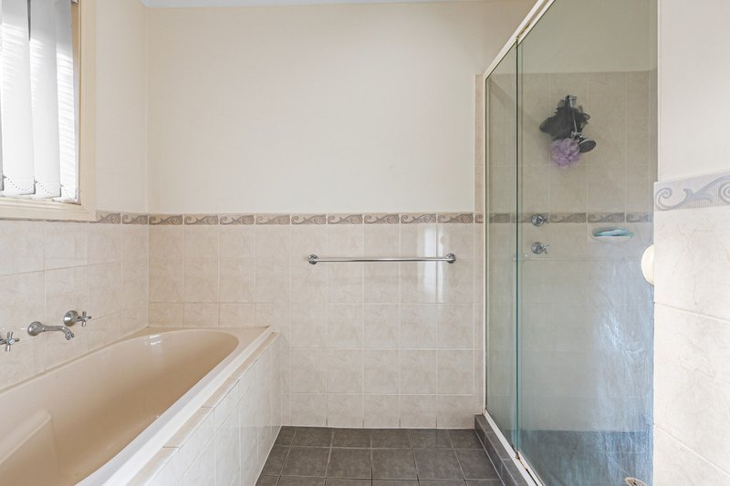 Photo - 16 Strathmore Avenue, Smithfield SA 5114 - Image 12