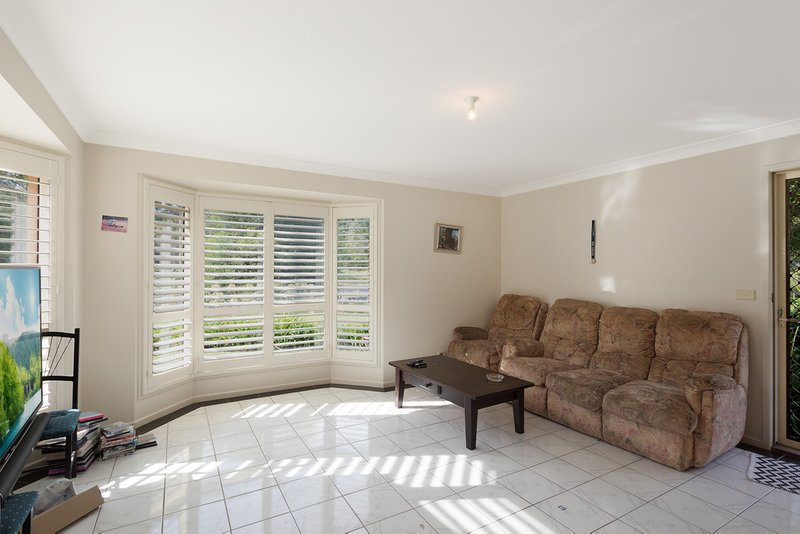 Photo - 16 Strathmore Crescent, Kalaru NSW 2550 - Image 6