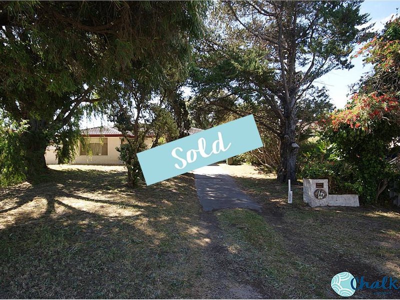 Photo - 16 Studzor Street, Warnbro WA 6169 - Image