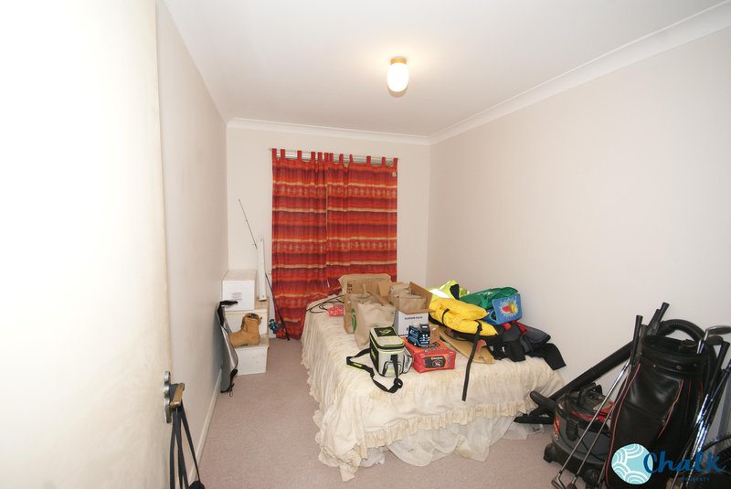 Photo - 16 Studzor Street, Warnbro WA 6169 - Image 8