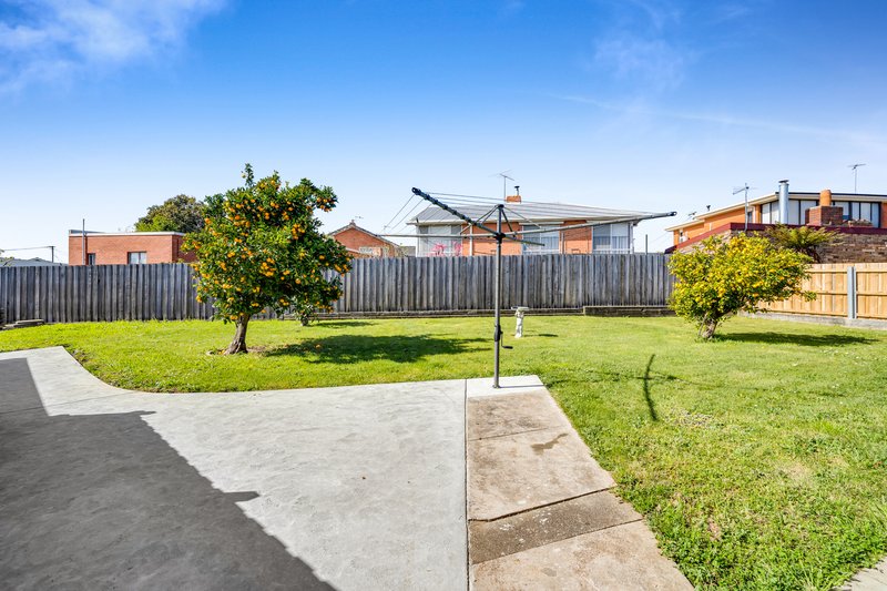 Photo - 16 Swan Street, Newnham TAS 7248 - Image 11