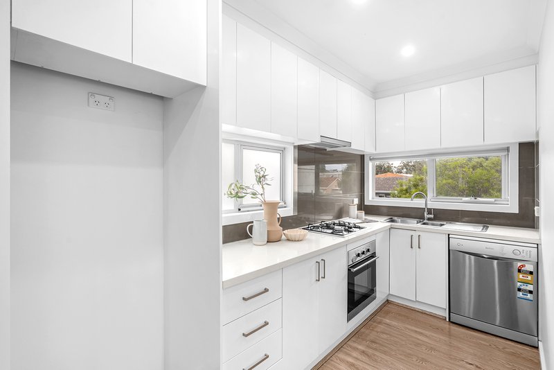 Photo - 1/6 Tabilk Street, Fawkner VIC 3060 - Image 6