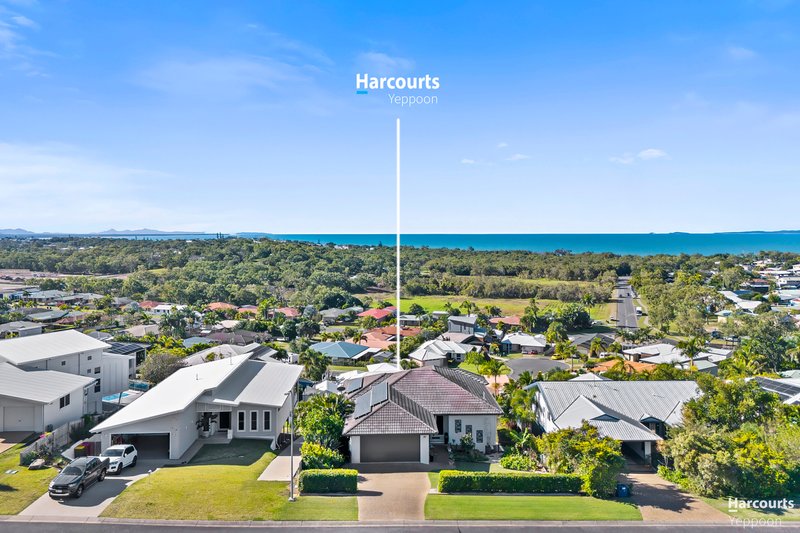 16 Tabor Drive, Lammermoor QLD 4703