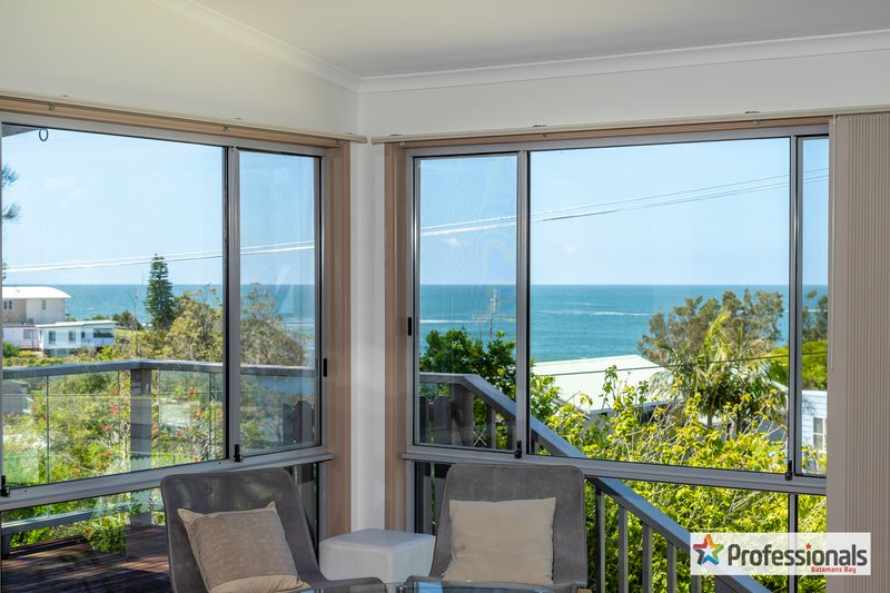 Photo - 16 Tallawang Avenue, Malua Bay NSW 2536 - Image 4