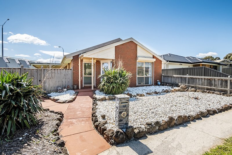 16 Tamworth Court, Cranbourne VIC 3977