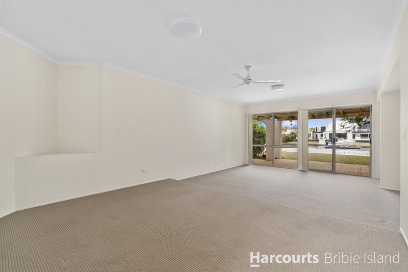 Photo - 16 Tasman Crt , Banksia Beach QLD 4507 - Image 11