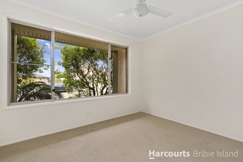 Photo - 16 Tasman Crt , Banksia Beach QLD 4507 - Image 15