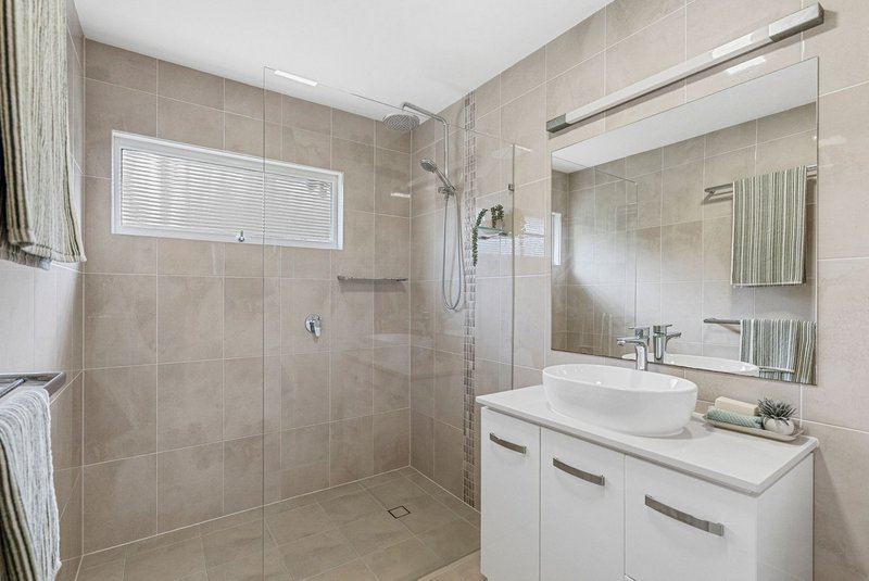 Photo - 16 Tasman Street, Stafford Heights QLD 4053 - Image 20