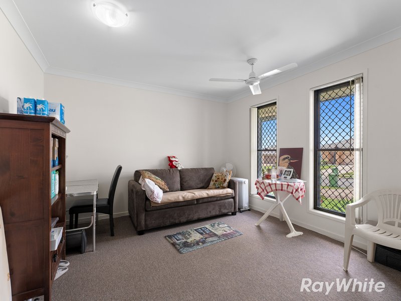 Photo - 16 Tawney Street, Lowood QLD 4311 - Image 4