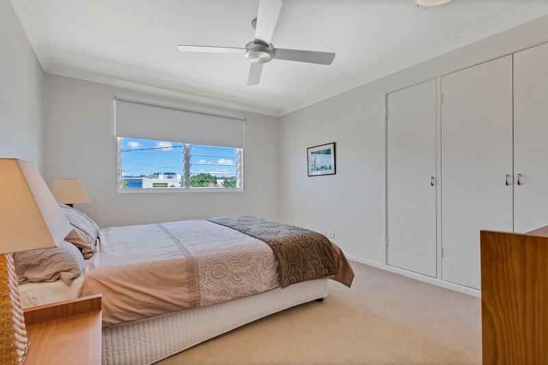 Photo - 16 Tepequar Drive, Maroochydore QLD 4558 - Image 21