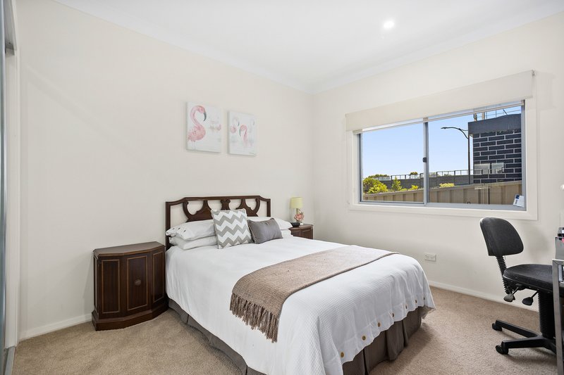 Photo - 16 The Links Drive, Shell Cove NSW 2529 - Image 7