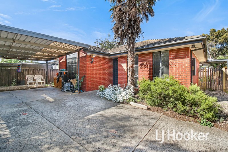 Photo - 16 The Ridge, Hampton Park VIC 3976 - Image 5