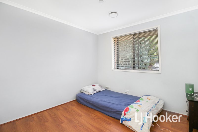 Photo - 16 The Ridge, Hampton Park VIC 3976 - Image 6