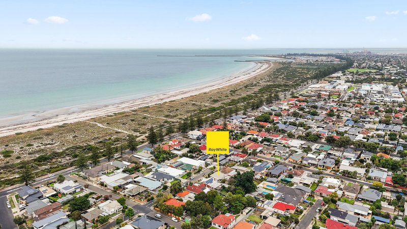 Photo - 16 The Strand , Largs North SA 5016 - Image 1