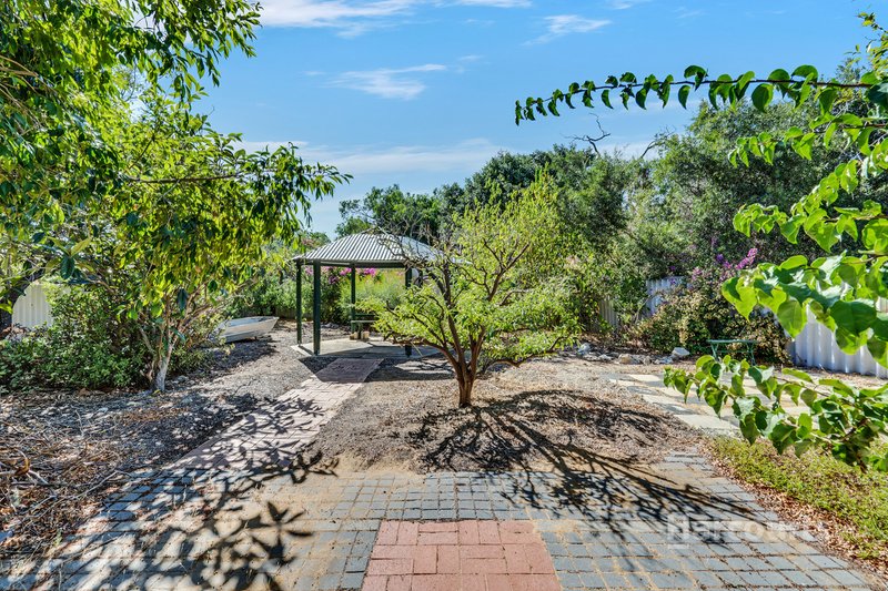 Photo - 16 Thera Street, Falcon WA 6210 - Image 15