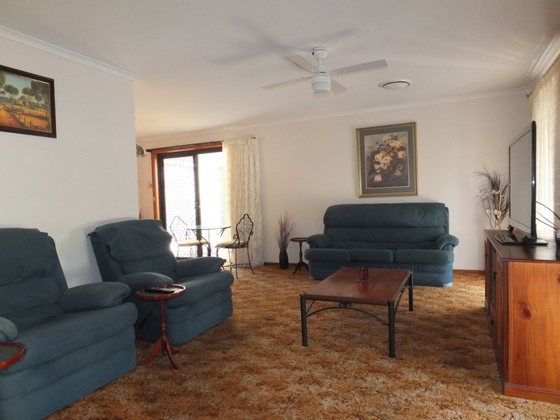 Photo - 16 Third Street, Bute SA 5560 - Image 6