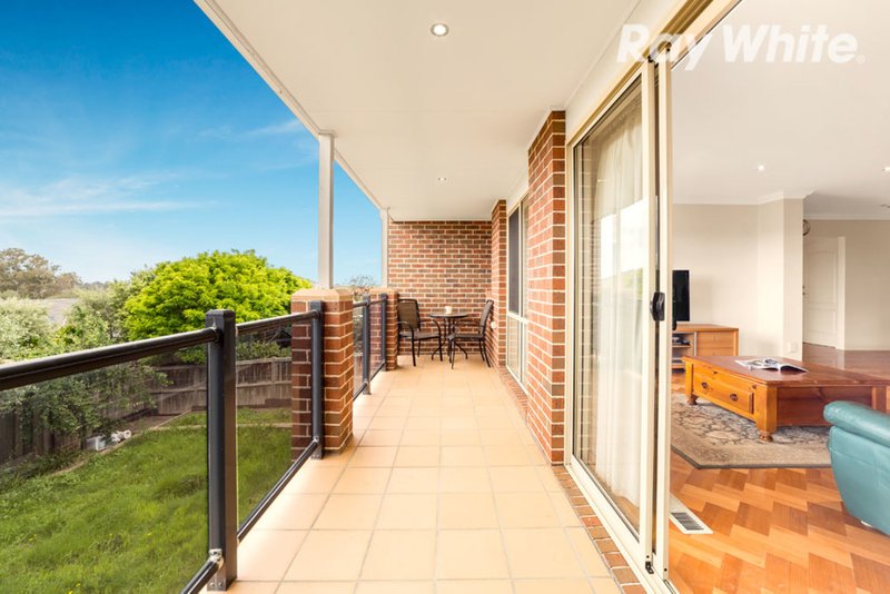 Photo - 16 Thrush Street, South Morang VIC 3752 - Image 10