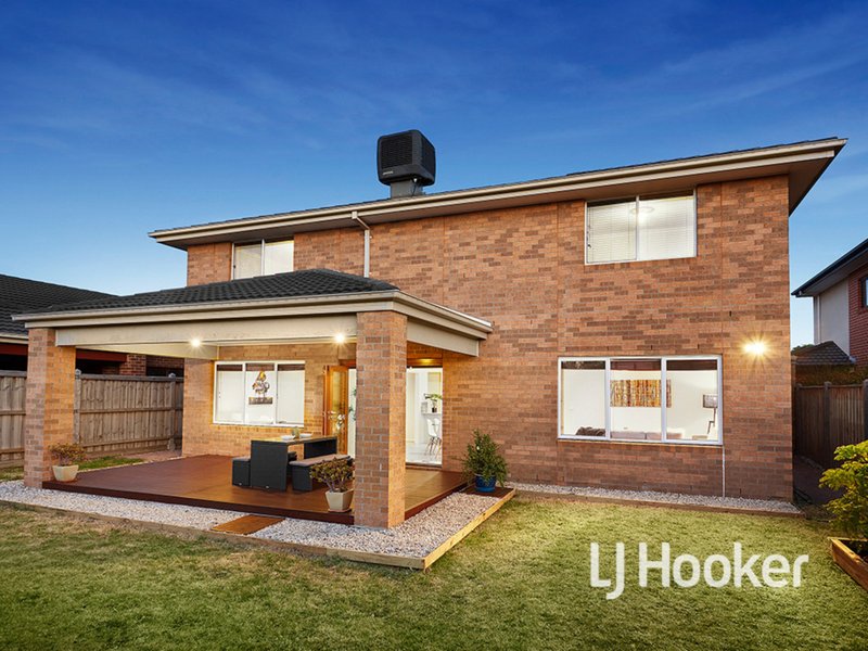 Photo - 16 Tiarella Street, Point Cook VIC 3030 - Image 10